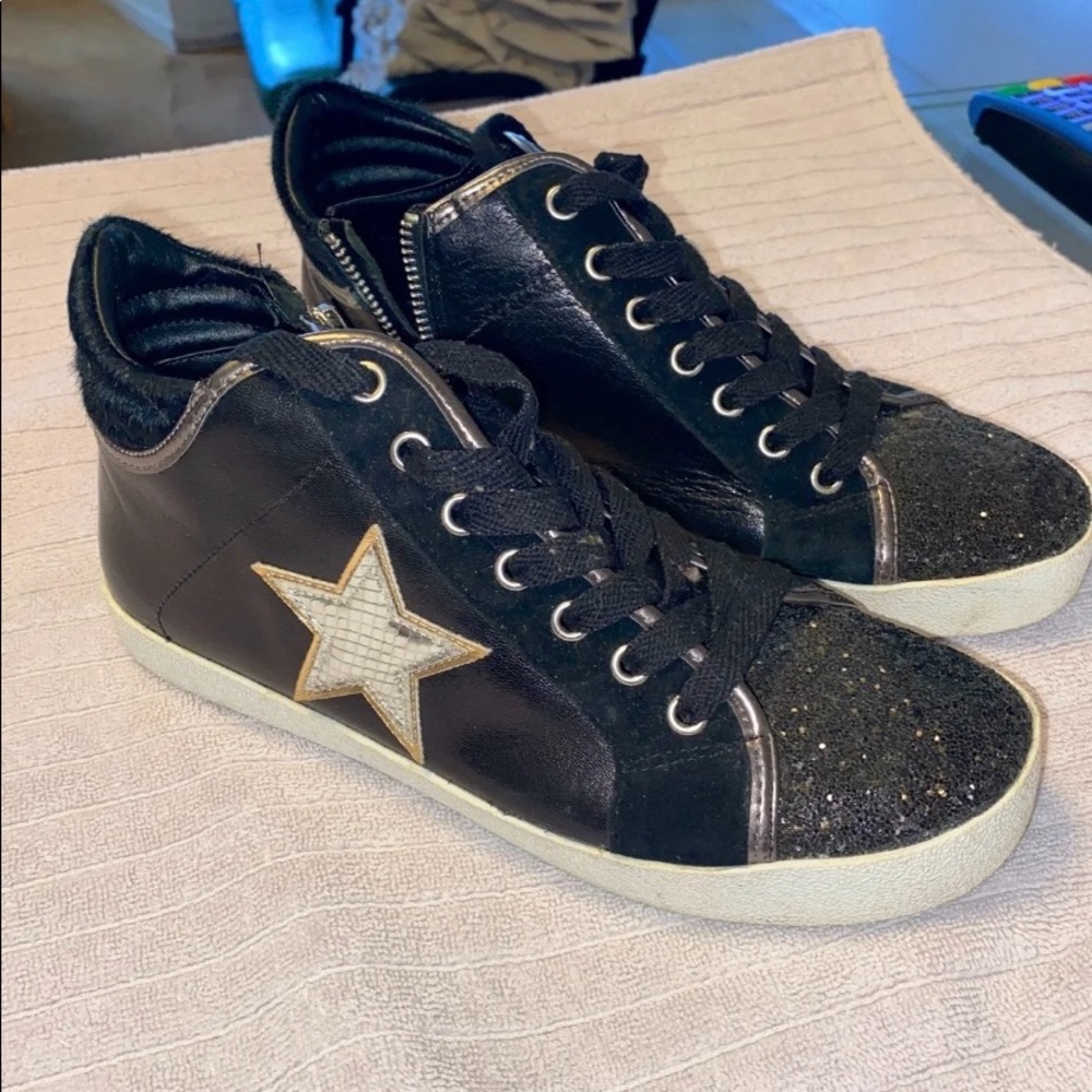 Steve Madden High tops